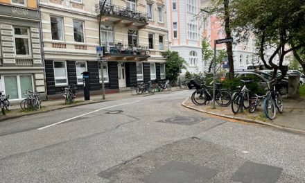 Ein Sieg der Vernunft: Durchfahrtssperre Rellinger Strasse vorerst gestoppt